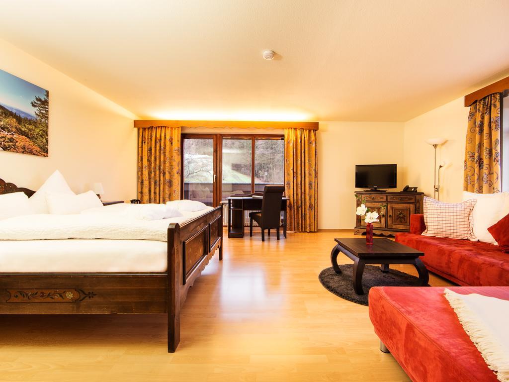 RelaxHotel Tannenhof Sasbachwalden Zimmer foto